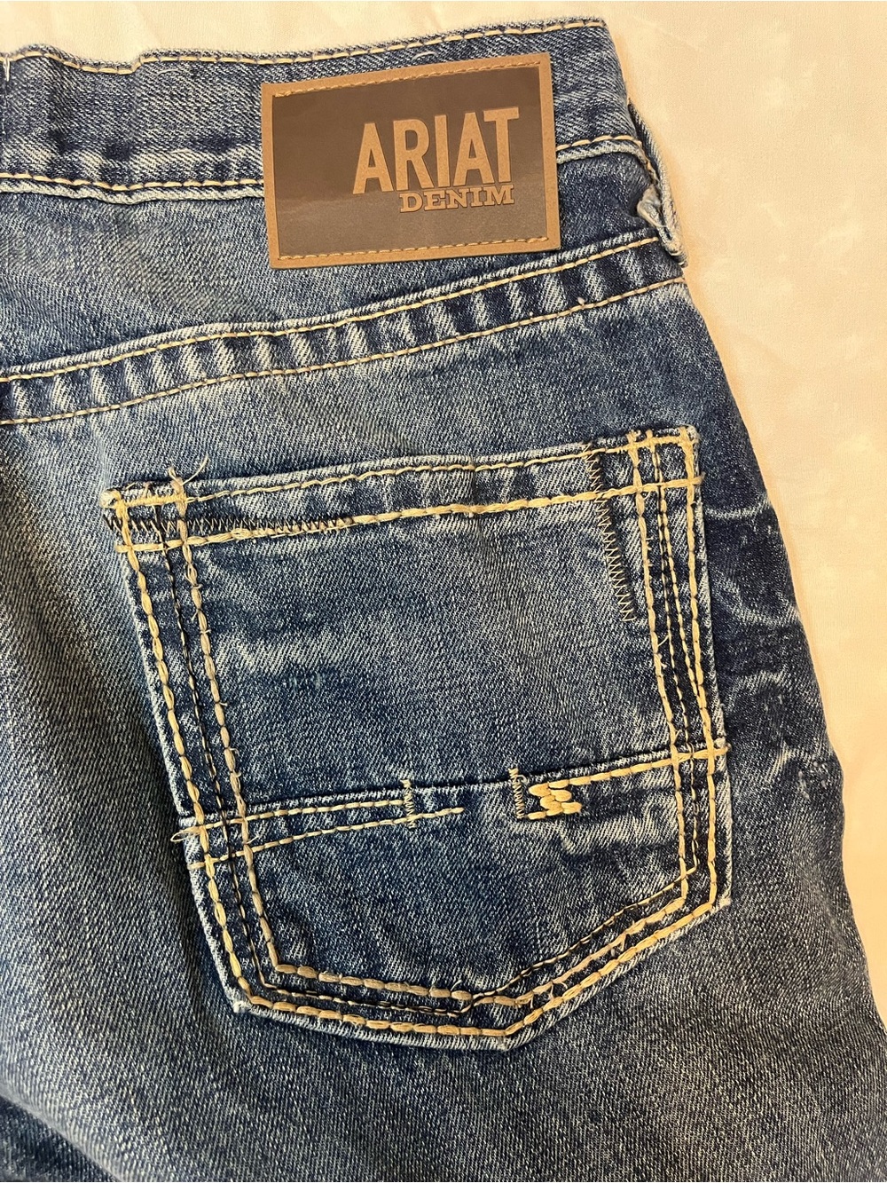 Ariat Men’s Relaxed Boot Cut M4 Jeans 35x34 - Picture 6 of 7